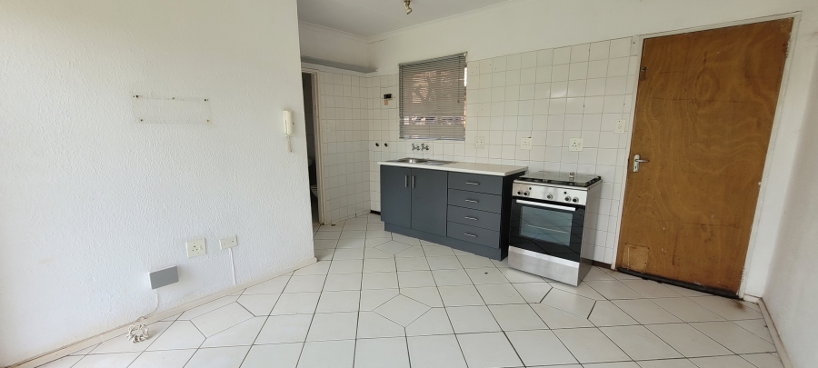 1 Bedroom Property for Sale in Terenure Gauteng