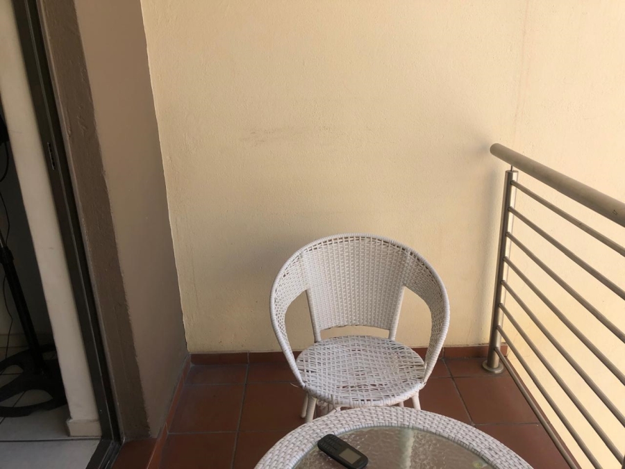 2 Bedroom Property for Sale in Barbeque Downs Gauteng