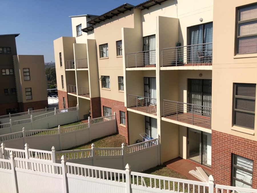 2 Bedroom Property for Sale in Barbeque Downs Gauteng