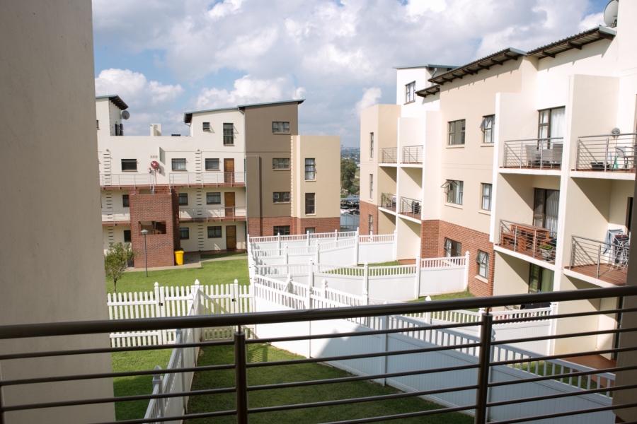 2 Bedroom Property for Sale in Barbeque Downs Gauteng