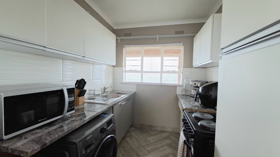 2 Bedroom Property for Sale in Noordheuwel Gauteng