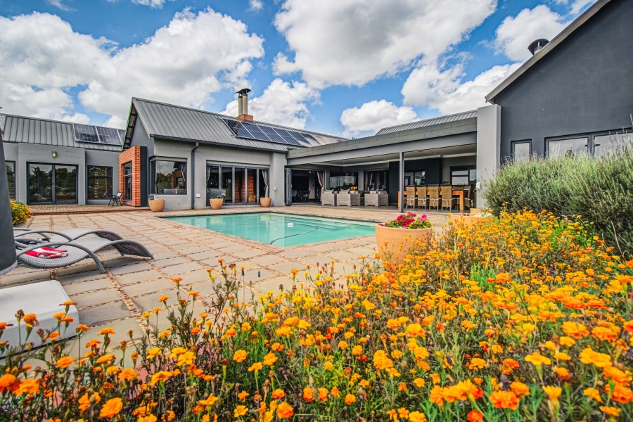 9 Bedroom Property for Sale in Dunblane Lifestyle and Equestrian Estate Gauteng