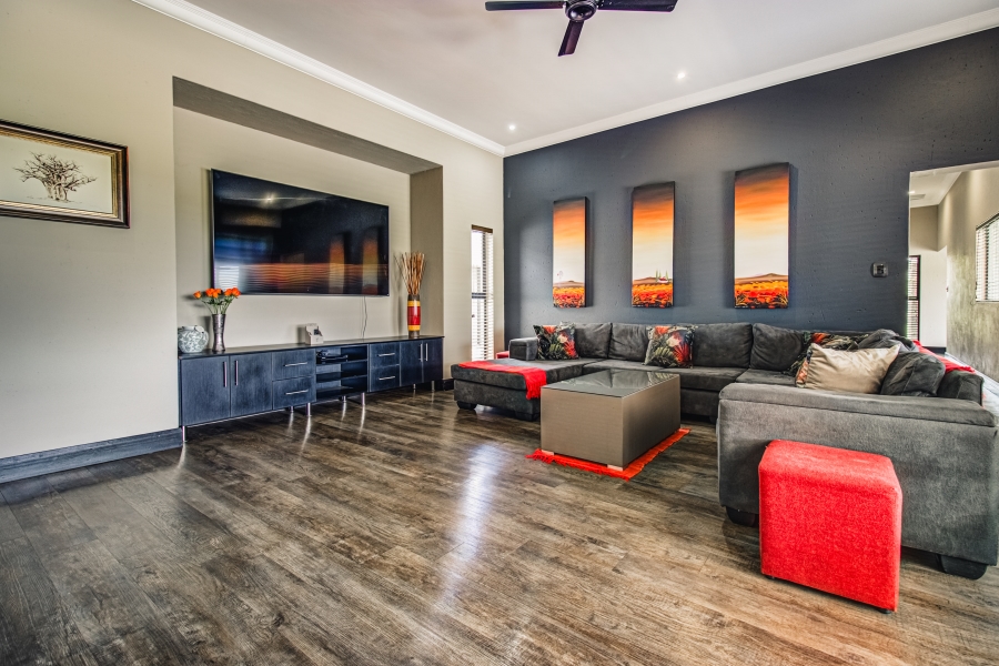 9 Bedroom Property for Sale in Dunblane Lifestyle and Equestrian Estate Gauteng