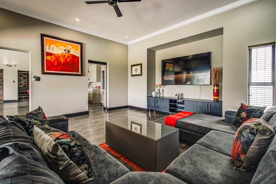 9 Bedroom Property for Sale in Dunblane Lifestyle and Equestrian Estate Gauteng