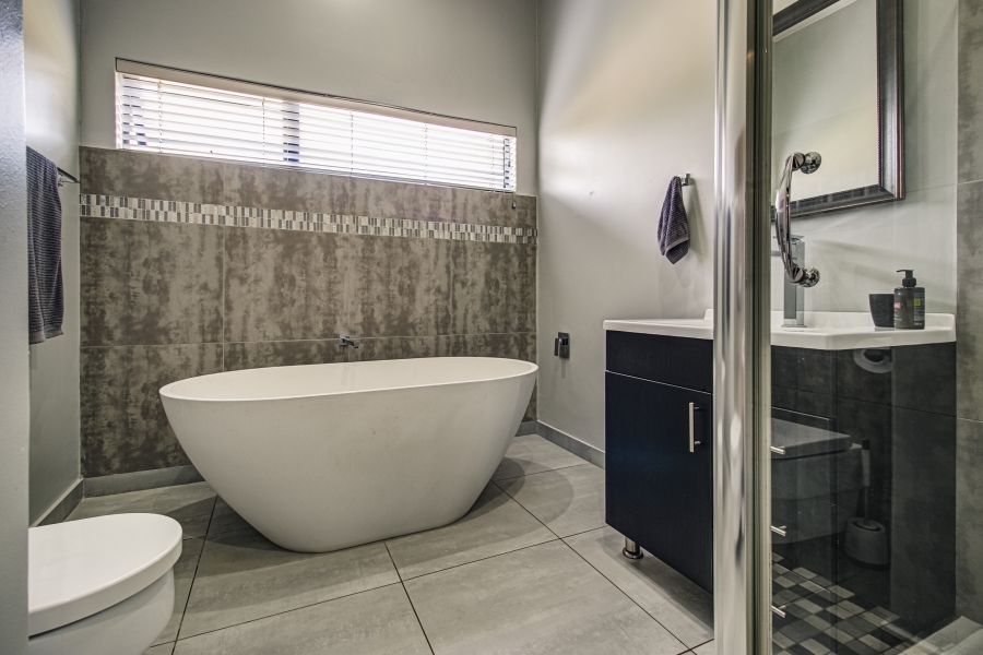 9 Bedroom Property for Sale in Dunblane Lifestyle and Equestrian Estate Gauteng