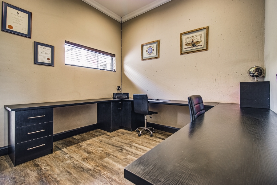 9 Bedroom Property for Sale in Dunblane Lifestyle and Equestrian Estate Gauteng