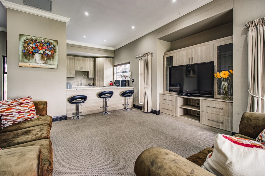 9 Bedroom Property for Sale in Dunblane Lifestyle and Equestrian Estate Gauteng