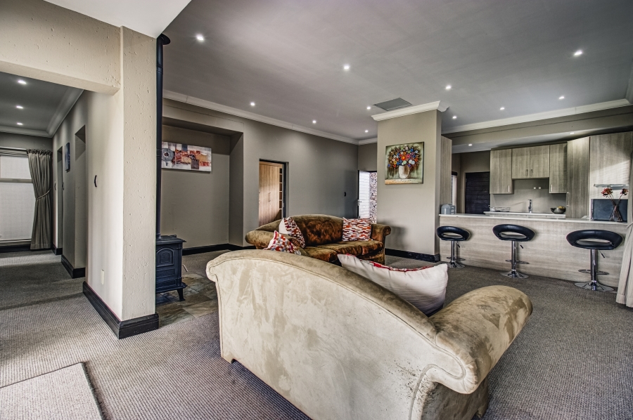 9 Bedroom Property for Sale in Dunblane Lifestyle and Equestrian Estate Gauteng