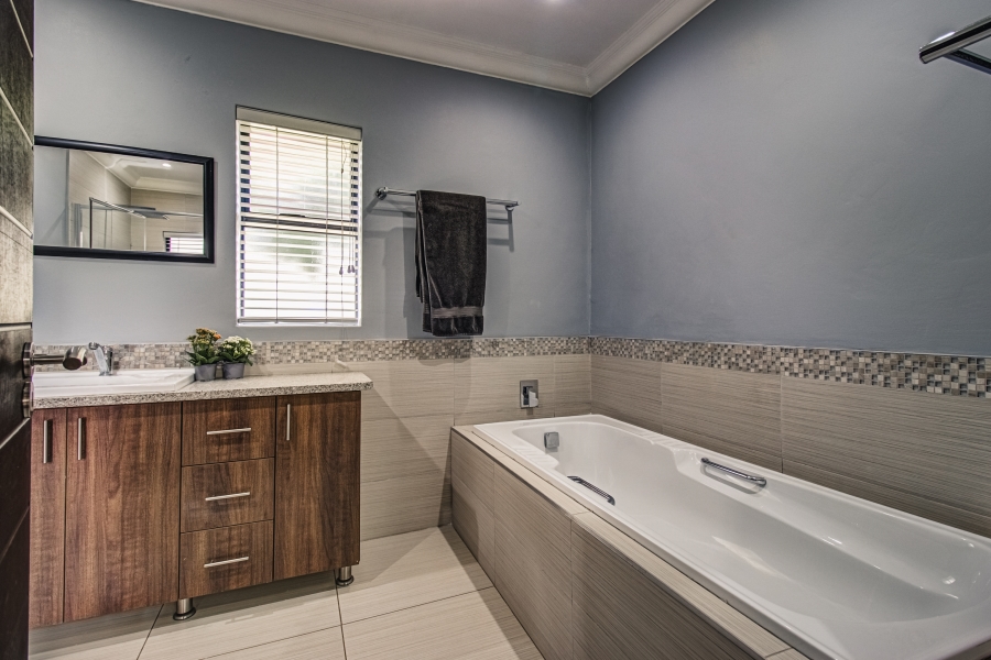 9 Bedroom Property for Sale in Dunblane Lifestyle and Equestrian Estate Gauteng