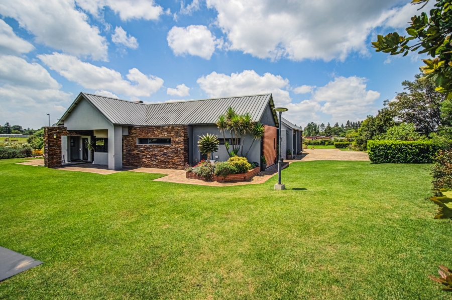 9 Bedroom Property for Sale in Dunblane Lifestyle and Equestrian Estate Gauteng