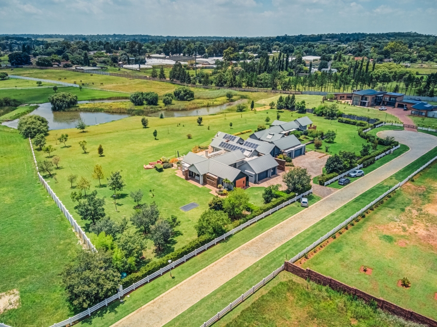 9 Bedroom Property for Sale in Dunblane Lifestyle and Equestrian Estate Gauteng