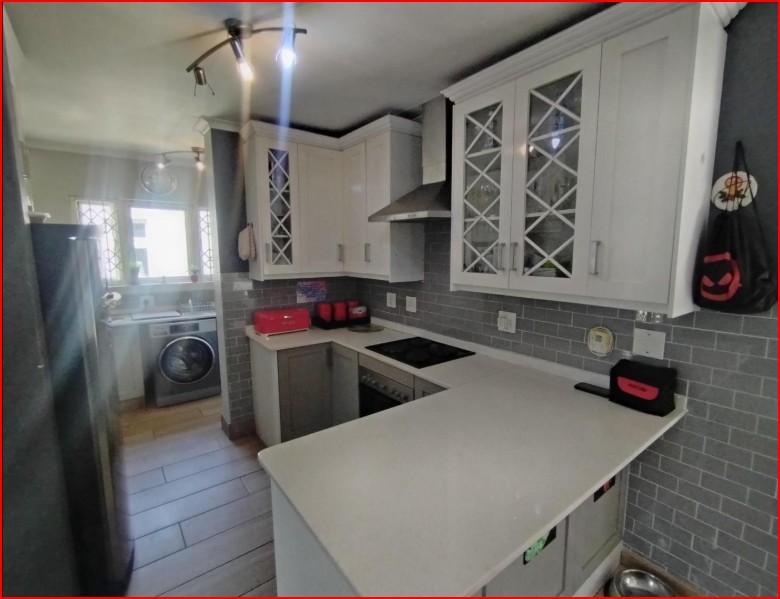 4 Bedroom Property for Sale in Douglasdale Gauteng