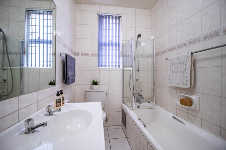 2 Bedroom Property for Sale in Primrose Hill Gauteng