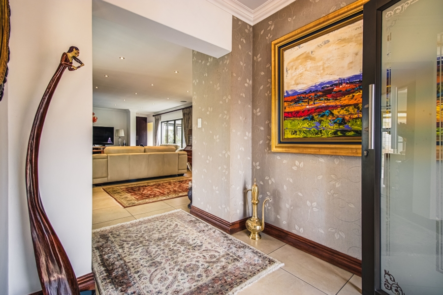 3 Bedroom Property for Sale in Lakefield Gauteng