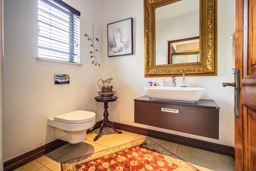 3 Bedroom Property for Sale in Lakefield Gauteng