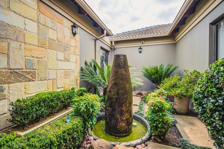 3 Bedroom Property for Sale in Lakefield Gauteng