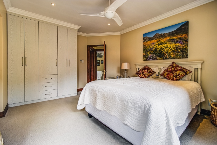 3 Bedroom Property for Sale in Lakefield Gauteng