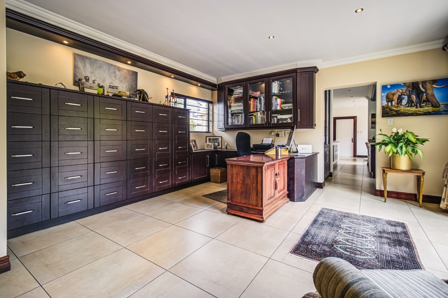 3 Bedroom Property for Sale in Lakefield Gauteng