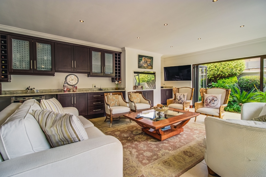 3 Bedroom Property for Sale in Lakefield Gauteng