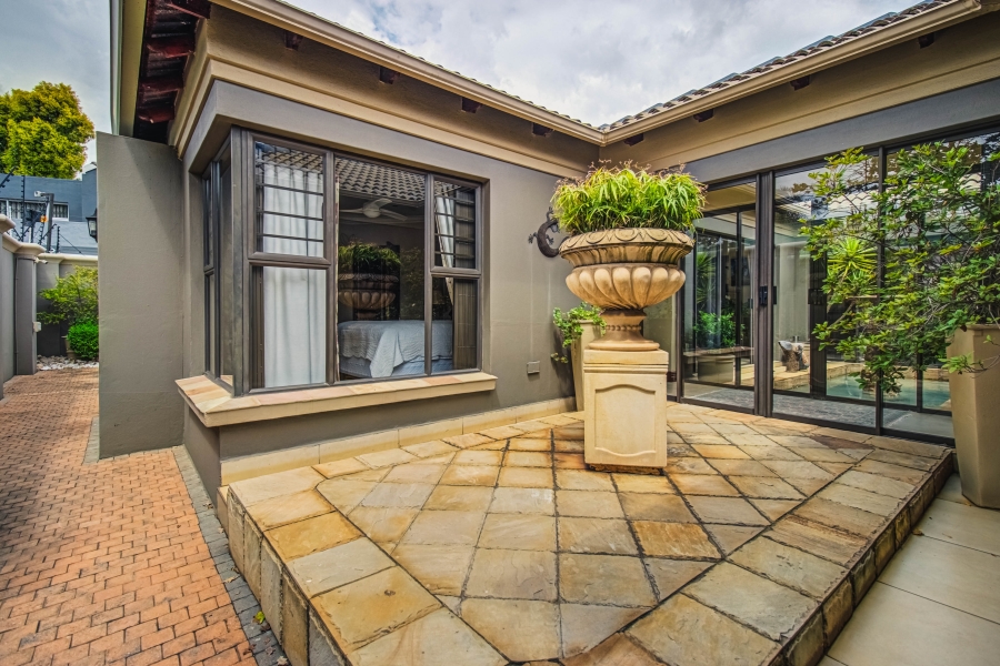 3 Bedroom Property for Sale in Lakefield Gauteng