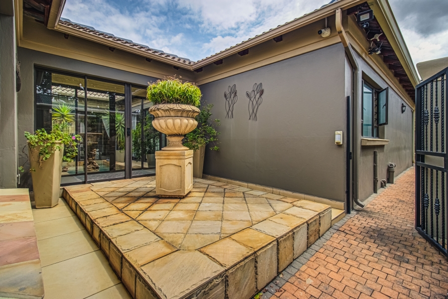 3 Bedroom Property for Sale in Lakefield Gauteng