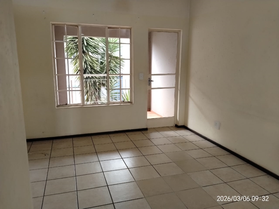 2 Bedroom Property for Sale in Brentwood Gauteng