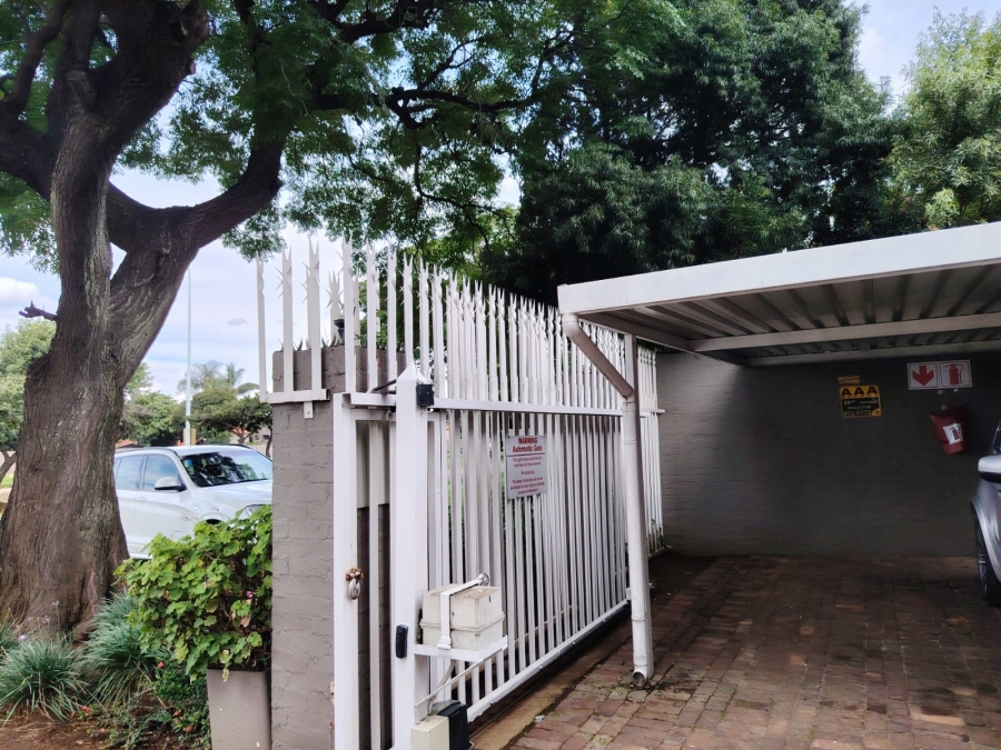 3 Bedroom Property for Sale in Beyers Park Gauteng