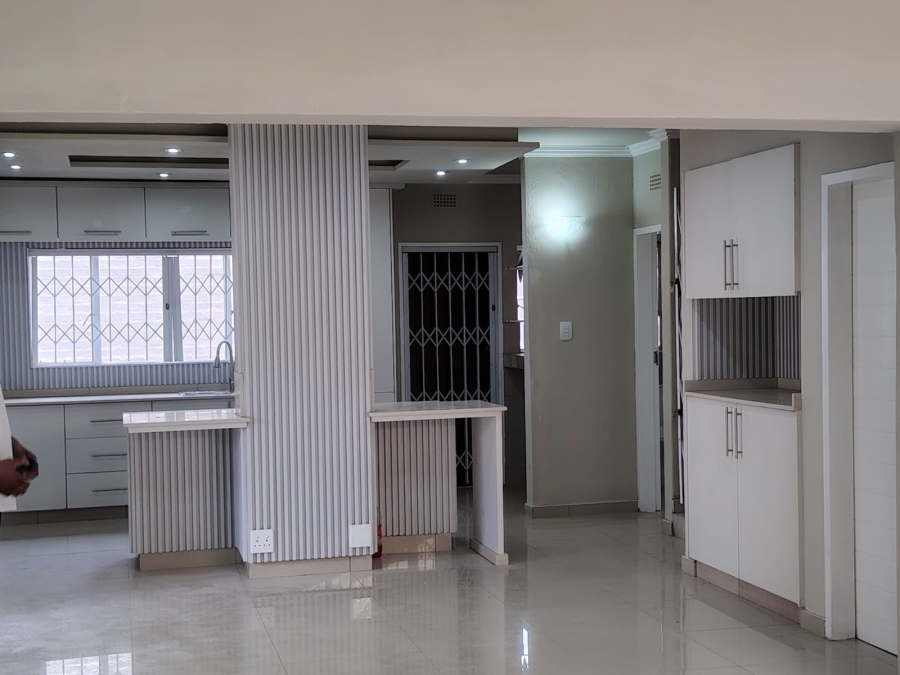 3 Bedroom Property for Sale in Beyers Park Gauteng