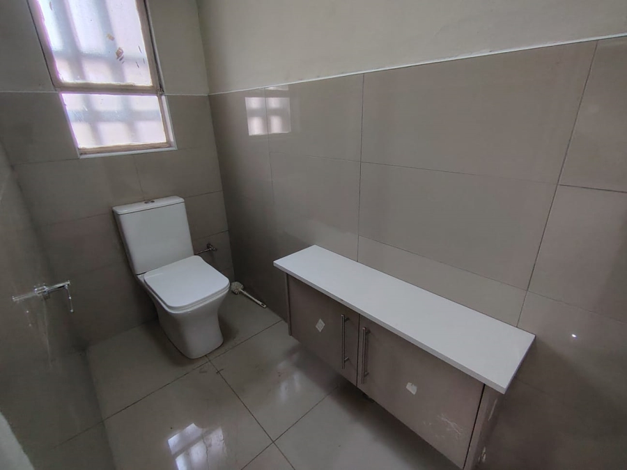 3 Bedroom Property for Sale in Beyers Park Gauteng