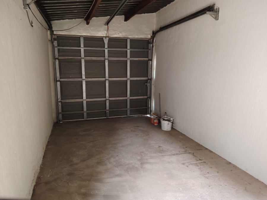 3 Bedroom Property for Sale in Beyers Park Gauteng