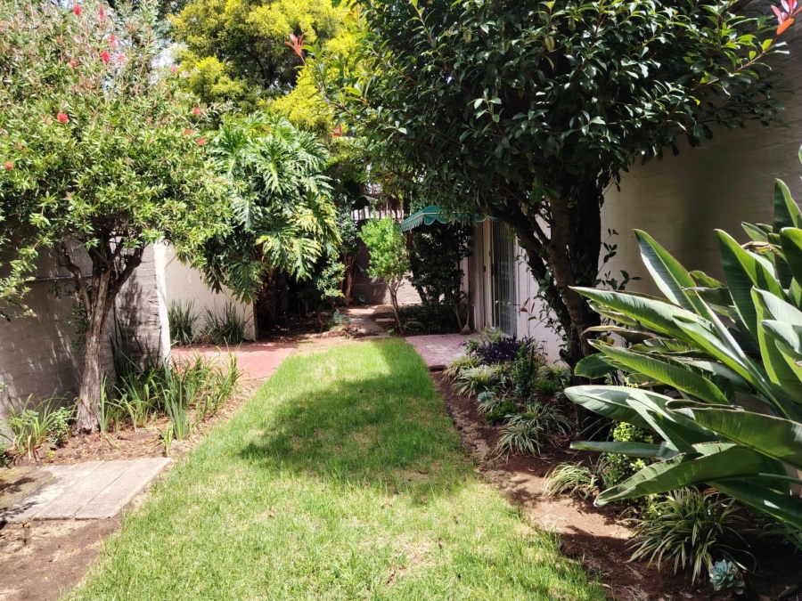 3 Bedroom Property for Sale in Beyers Park Gauteng