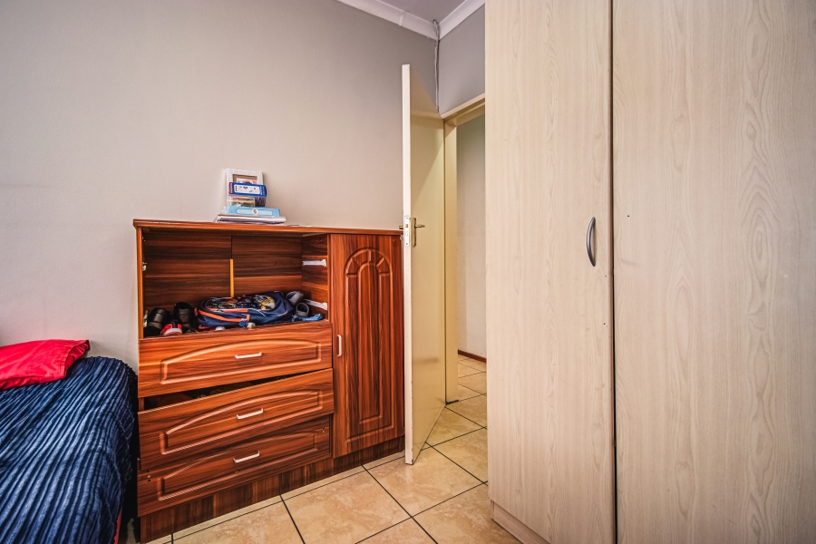3 Bedroom Property for Sale in Glen Marais Gauteng