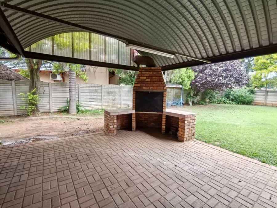 4 Bedroom Property for Sale in Impala Park Gauteng