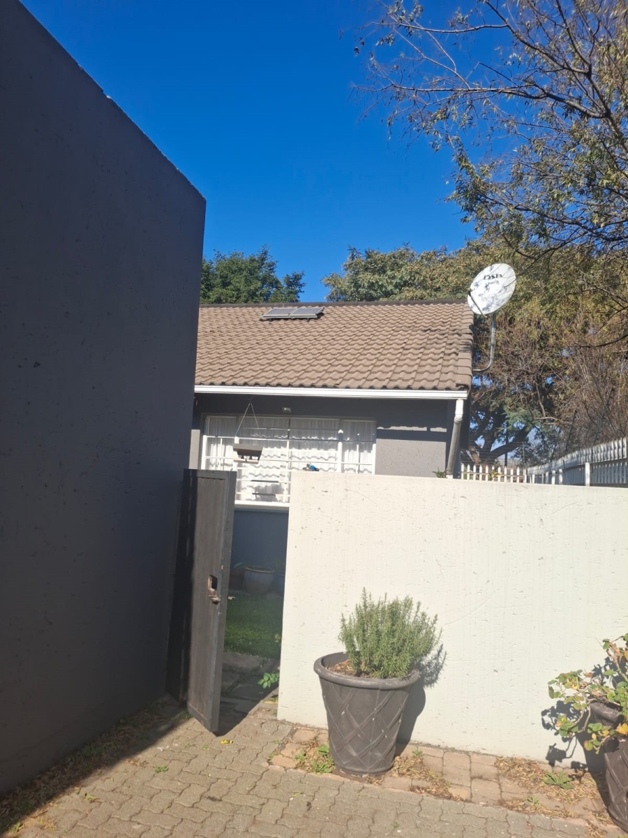 3 Bedroom Property for Sale in Klopperpark Gauteng