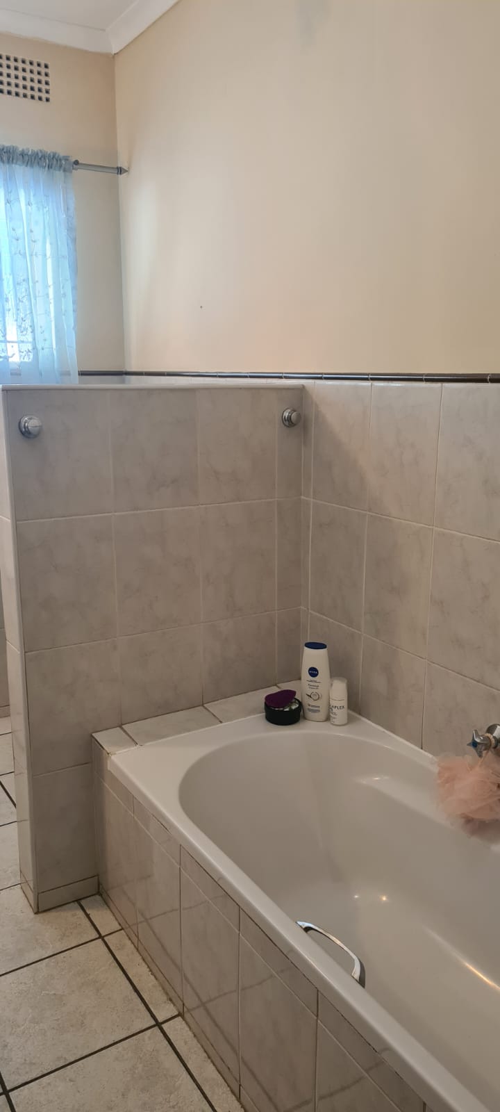 4 Bedroom Property for Sale in Edelweiss Gauteng