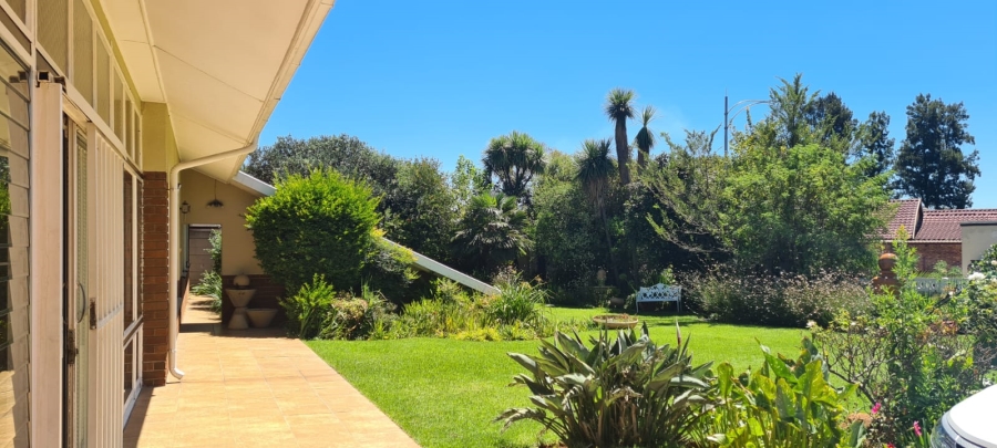 4 Bedroom Property for Sale in Edelweiss Gauteng