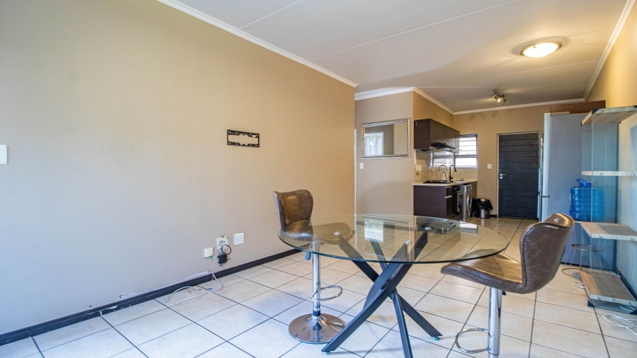 2 Bedroom Property for Sale in Greenstone Hill Gauteng