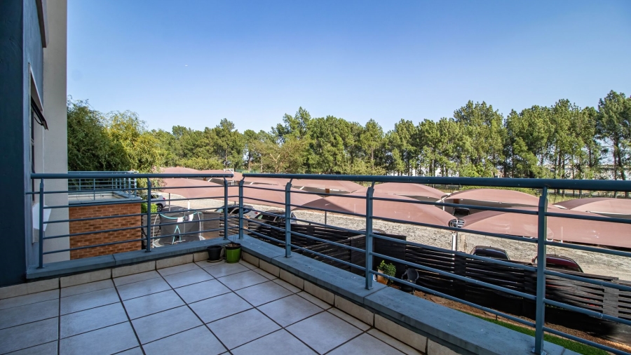 2 Bedroom Property for Sale in Greenstone Hill Gauteng