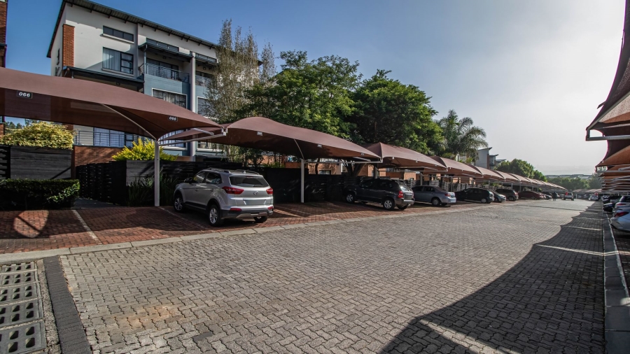 2 Bedroom Property for Sale in Greenstone Hill Gauteng