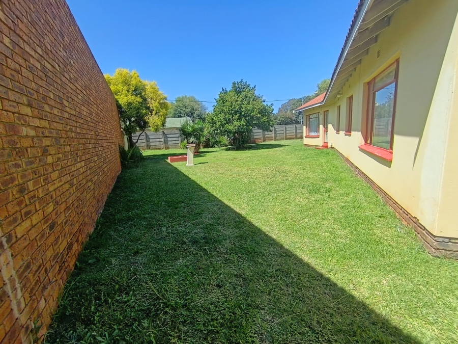 4 Bedroom Property for Sale in Dersley Gauteng