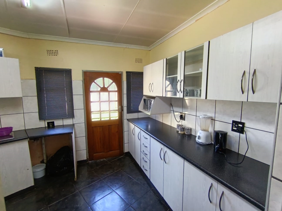 4 Bedroom Property for Sale in Dersley Gauteng