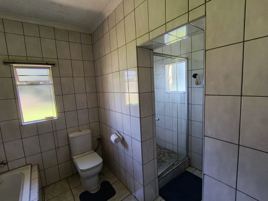 4 Bedroom Property for Sale in Dersley Gauteng