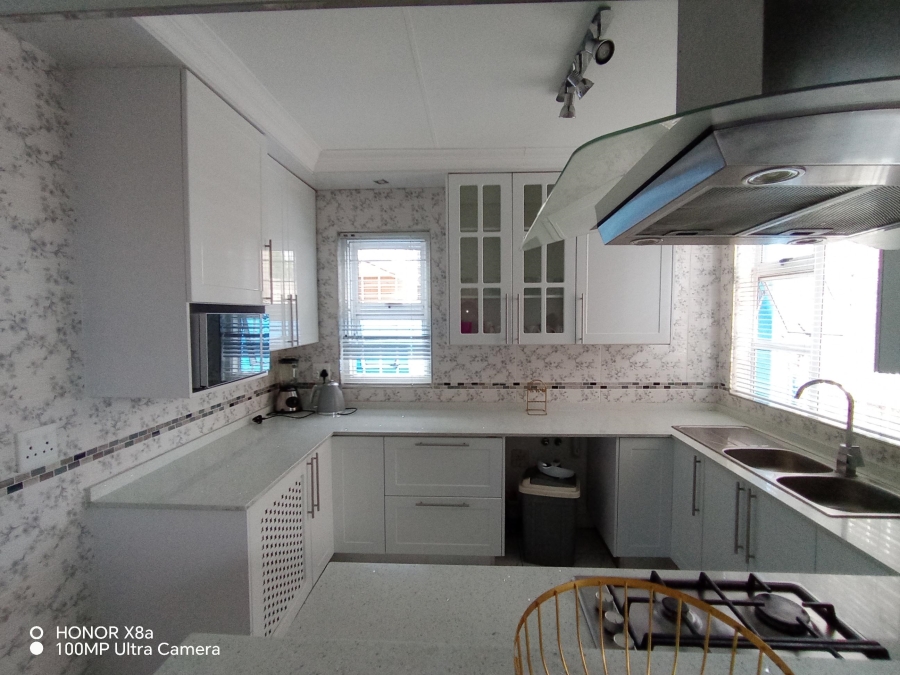 3 Bedroom Property for Sale in Kensington Gauteng