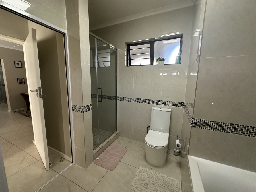 3 Bedroom Property for Sale in Noordhang Gauteng