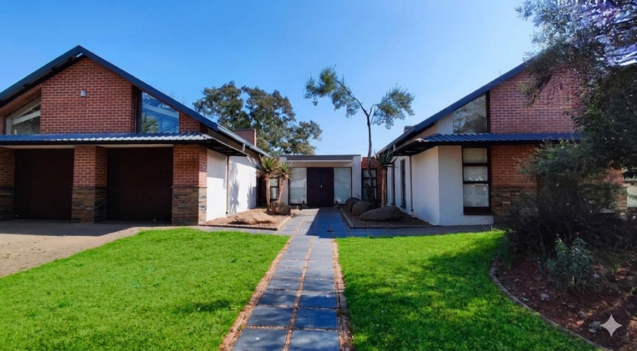 4 Bedroom Property for Sale in Serengeti Lifestyle Estate Gauteng