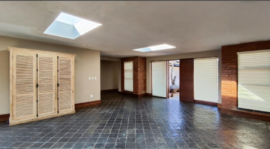 4 Bedroom Property for Sale in Serengeti Lifestyle Estate Gauteng