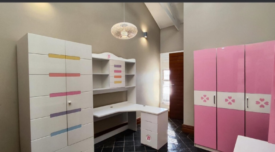 4 Bedroom Property for Sale in Serengeti Lifestyle Estate Gauteng