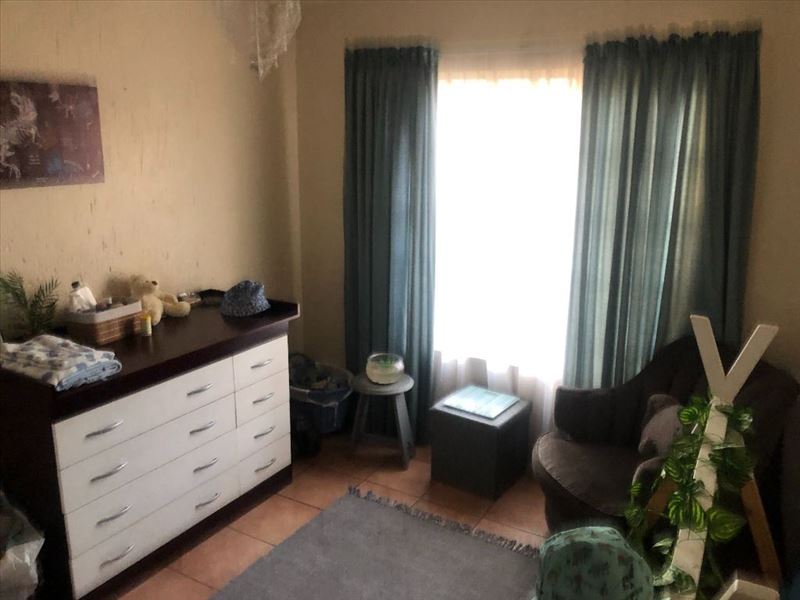 3 Bedroom Property for Sale in Glen Marais Gauteng