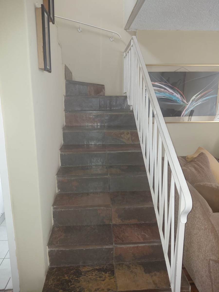 2 Bedroom Property for Sale in Lyndhurst Gauteng