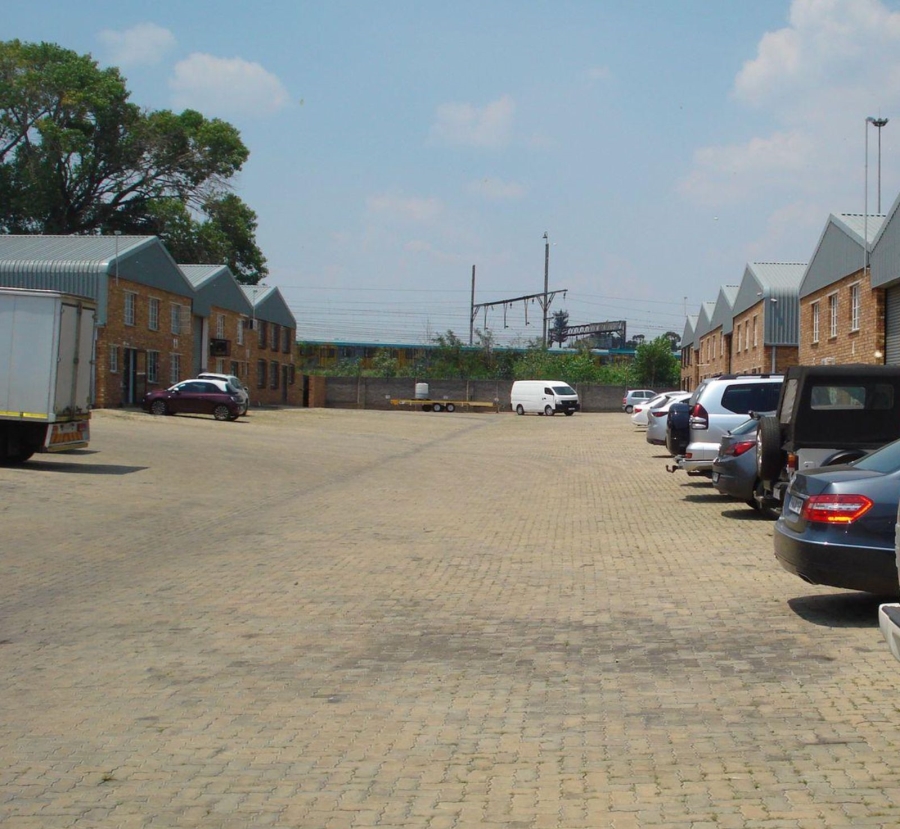 Commercial Property for Sale in Dunswart Gauteng